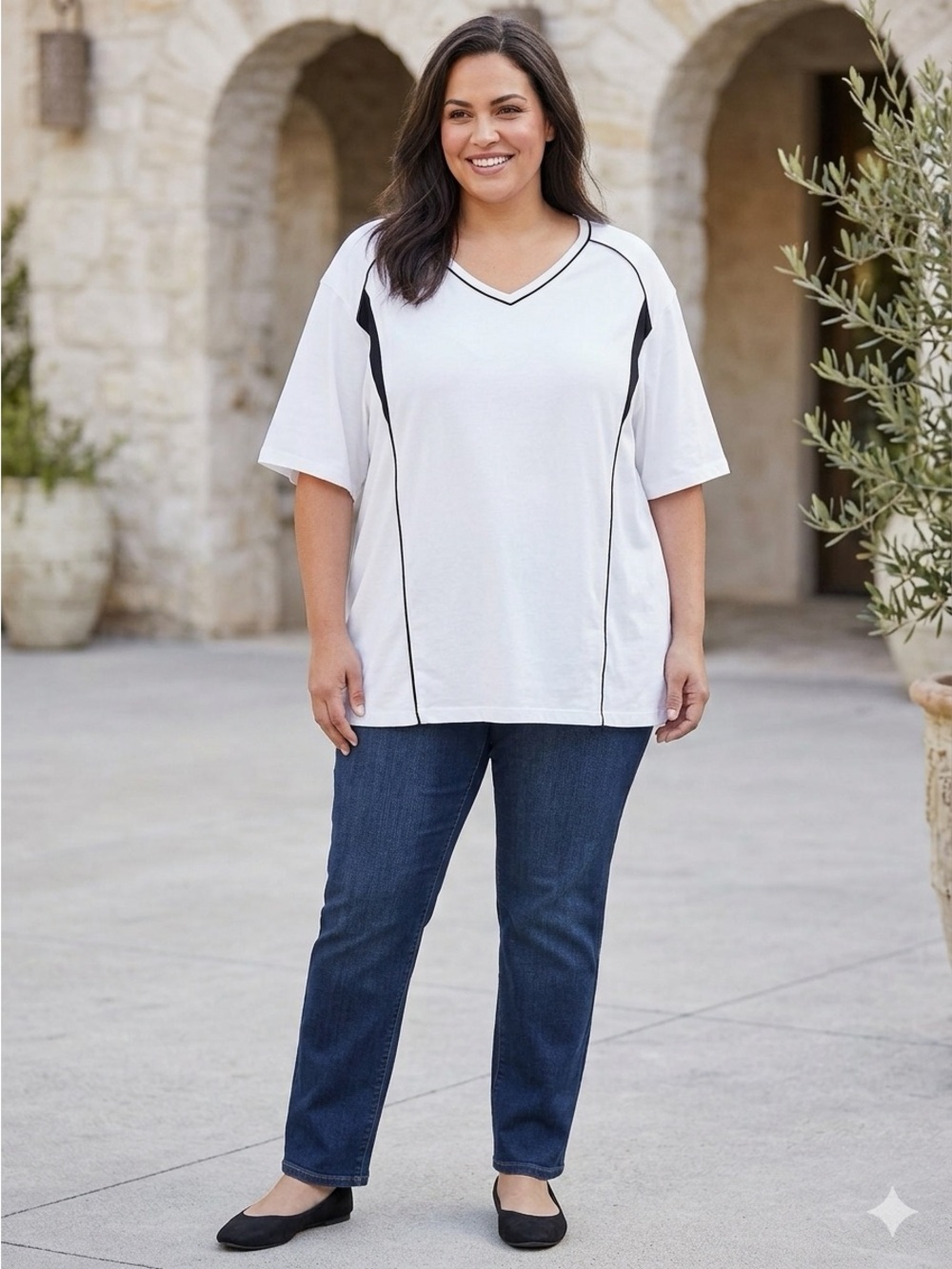 Catherines White Short Sleeve V-Neck Top Black Piping Plus Size 6X 38W